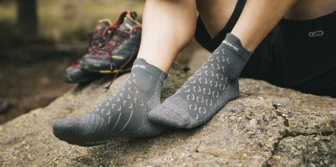 Summer hiking socks for men